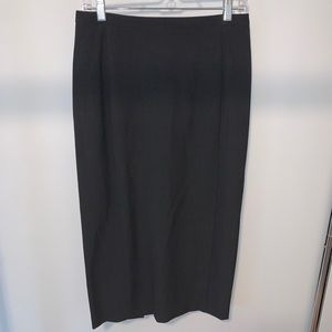 Laundry women’s black 31” skirt